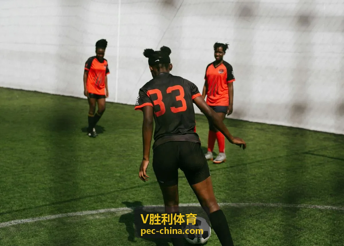 V胜利体育 装备标签索引中的球拍与握把标签配图